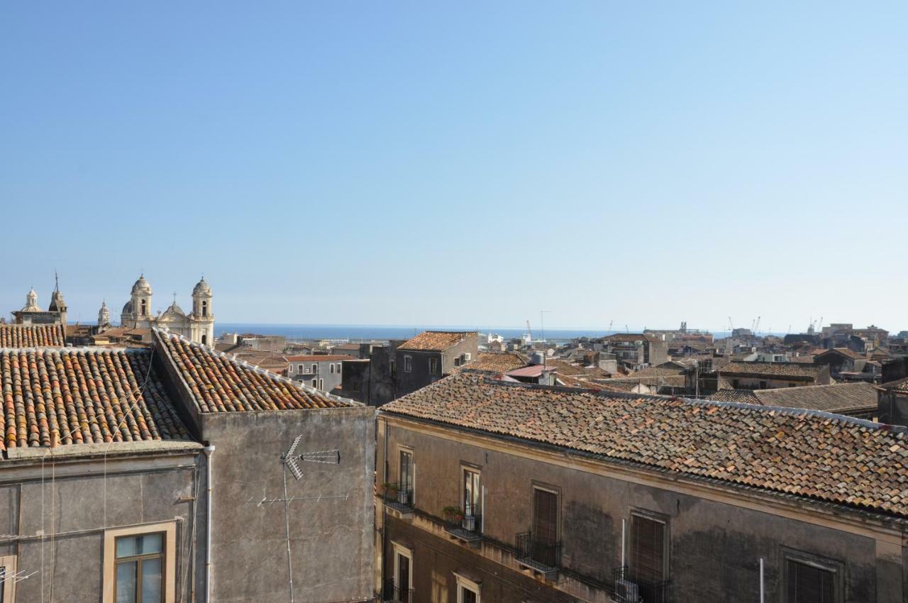 Appartement La Terrazza Di Rosy à Catane Extérieur photo