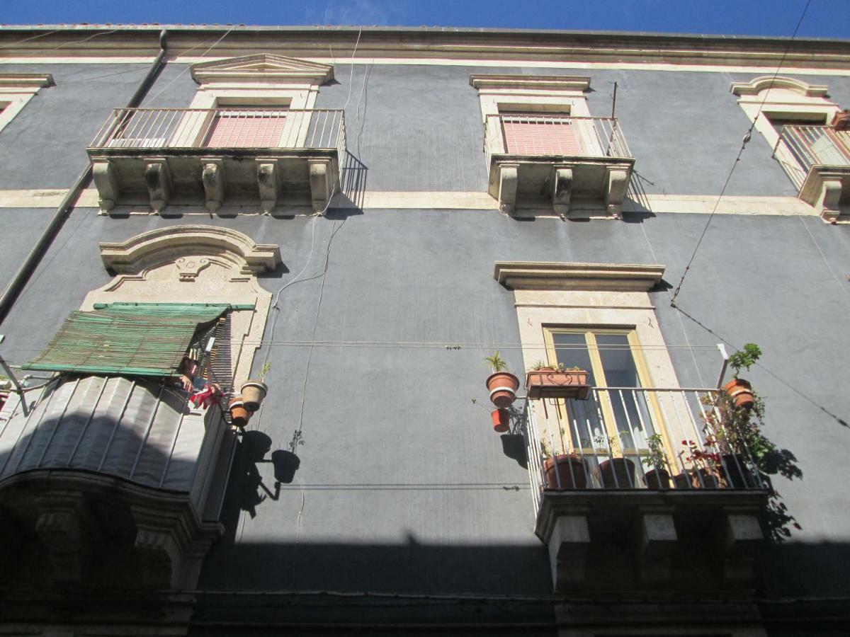 Appartement La Terrazza Di Rosy à Catane Extérieur photo