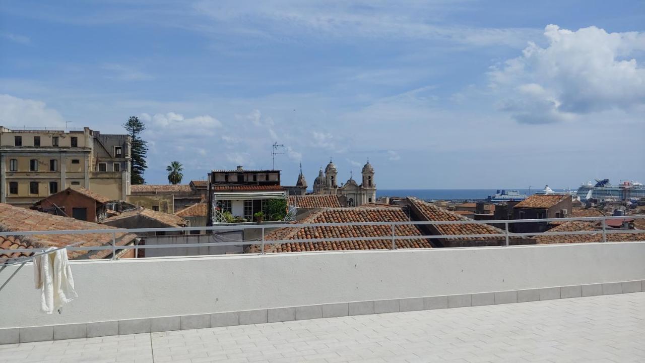 Appartement La Terrazza Di Rosy à Catane Extérieur photo